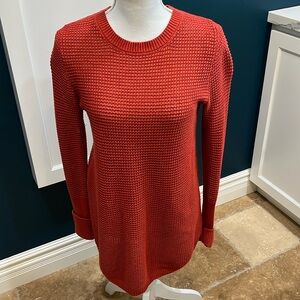 Max Studio dark orange long sleeve loose knit sweater